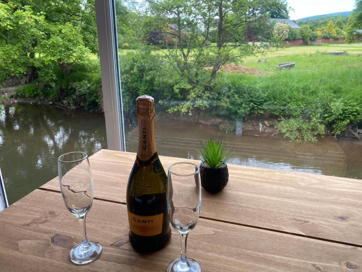 Riverbank Cottage Lake District Double Balcony Egremont  Zewnętrze zdjęcie